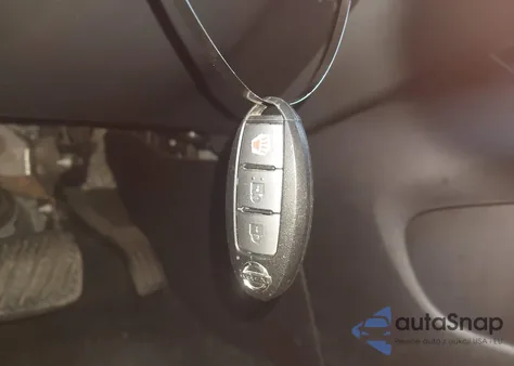 2019 Nissan Pathfinder S z USA, uszkodzony, nr VIN 5N1DR2MNXKC612700